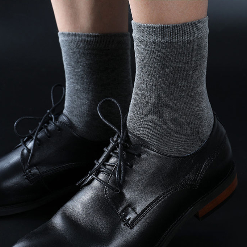 صندوق حزمة جوارب قطنية للرجال  - مراجعة Cotton Crew Sock Pack وسعره